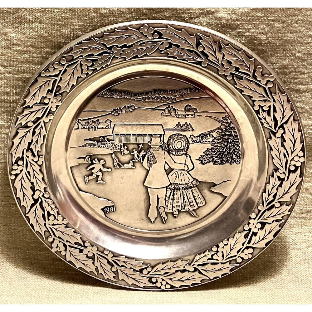 Wilton Armetale 1981 Collector Plate Winter Ice Skating Covered Bridge Pewter